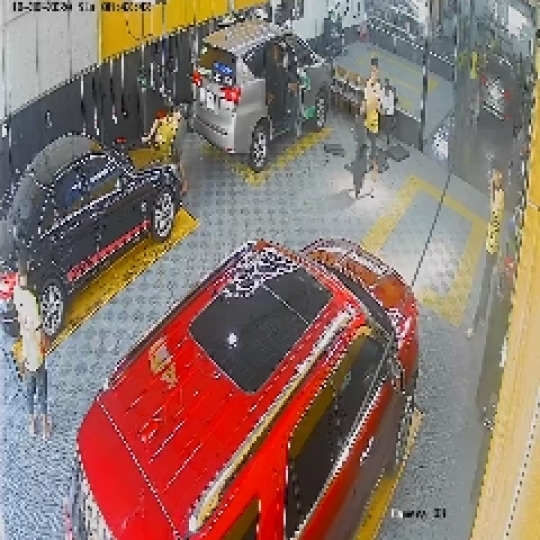 Rửa Xe Chuyên Nghiệp Tại Bình Dương