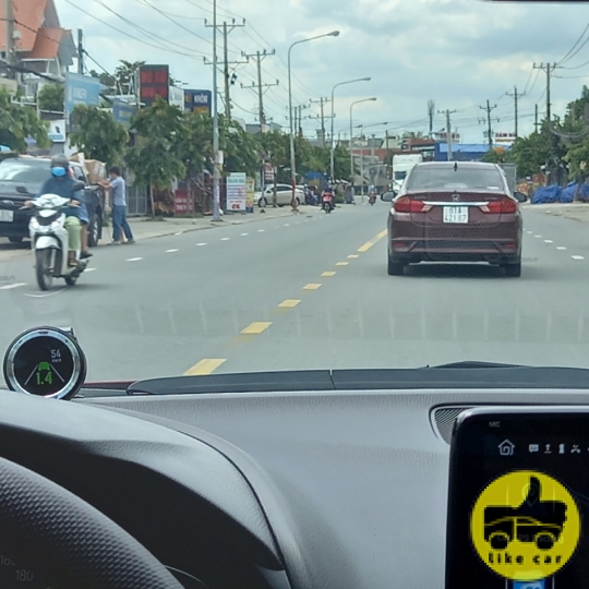 MOBILEYE - AN TOÀN HƠN - BẢO VỆ NHIỀU SINH MẠNG HƠN 